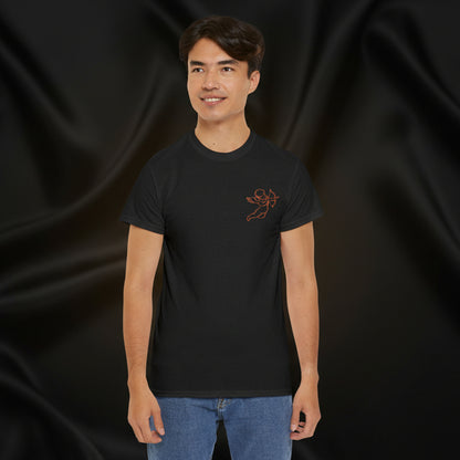 Minimal Cupid T-Shirt – Subtle Heart Illustration Cotton Tee