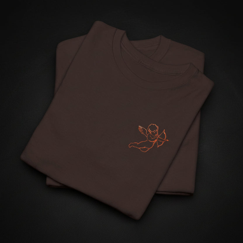 Minimal Cupid T-Shirt – Subtle Heart Illustration Cotton Tee