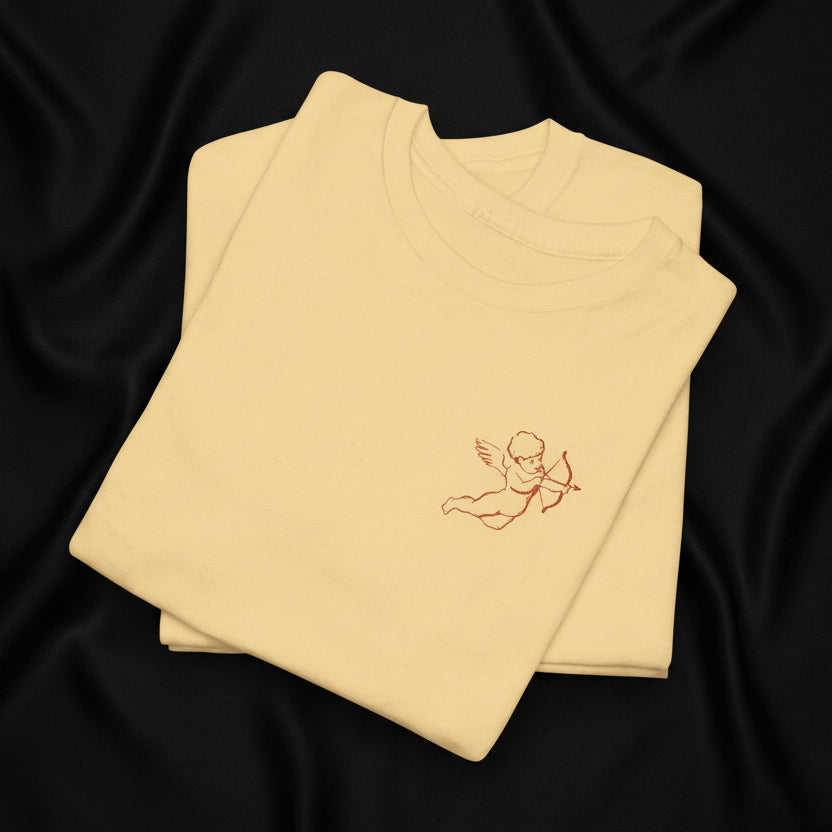 Minimal Cupid T-Shirt – Subtle Heart Illustration Cotton Tee